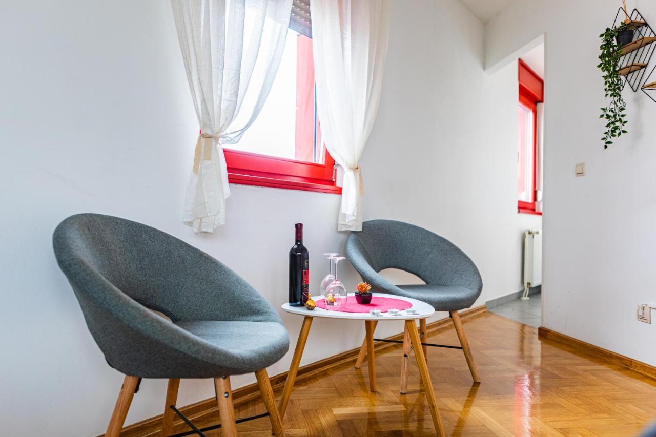 Flexible Selfcheckins 15 & 19 - Zagreb - Garage - Loggia - New - Apartments Repinc Exterior foto