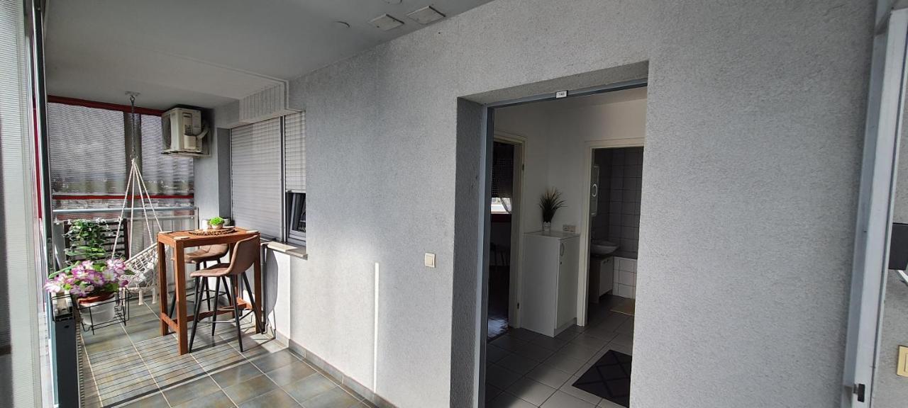 Flexible Selfcheckins 15 & 19 - Zagreb - Garage - Loggia - New - Apartments Repinc Exterior foto