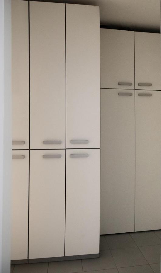 Flexible Selfcheckins 15 & 19 - Zagreb - Garage - Loggia - New - Apartments Repinc Exterior foto